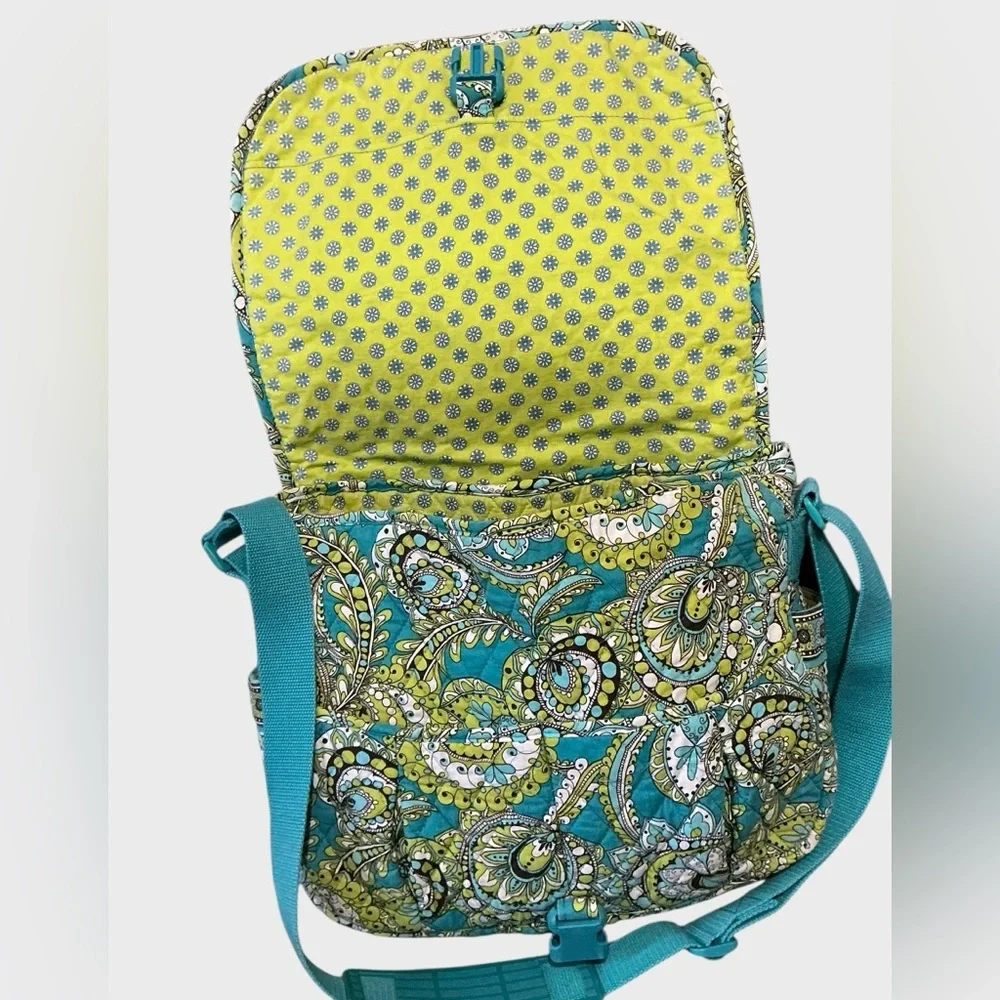 Vera Bradley Lindsay Crossbody Messenger Bag Peacock Quilted Floral